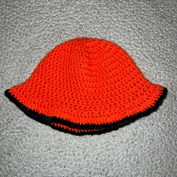 “Orange Soda” Crochet bucket hat - Picture 2 of 4